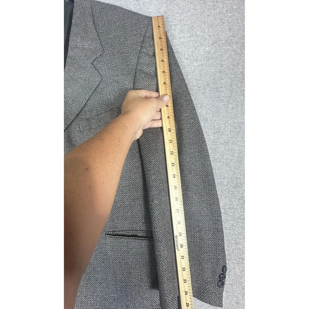 Norm Thompson Blazer Mens‎ 44R Gray Black Tweed Sport Coat Jacket Two Button